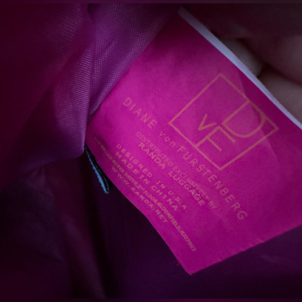 DVF maxi purse - Picture 5 of 10